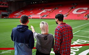 亚冠卡位生死战！布里兰主场无敌争出线，江原FC客场搏命追积分